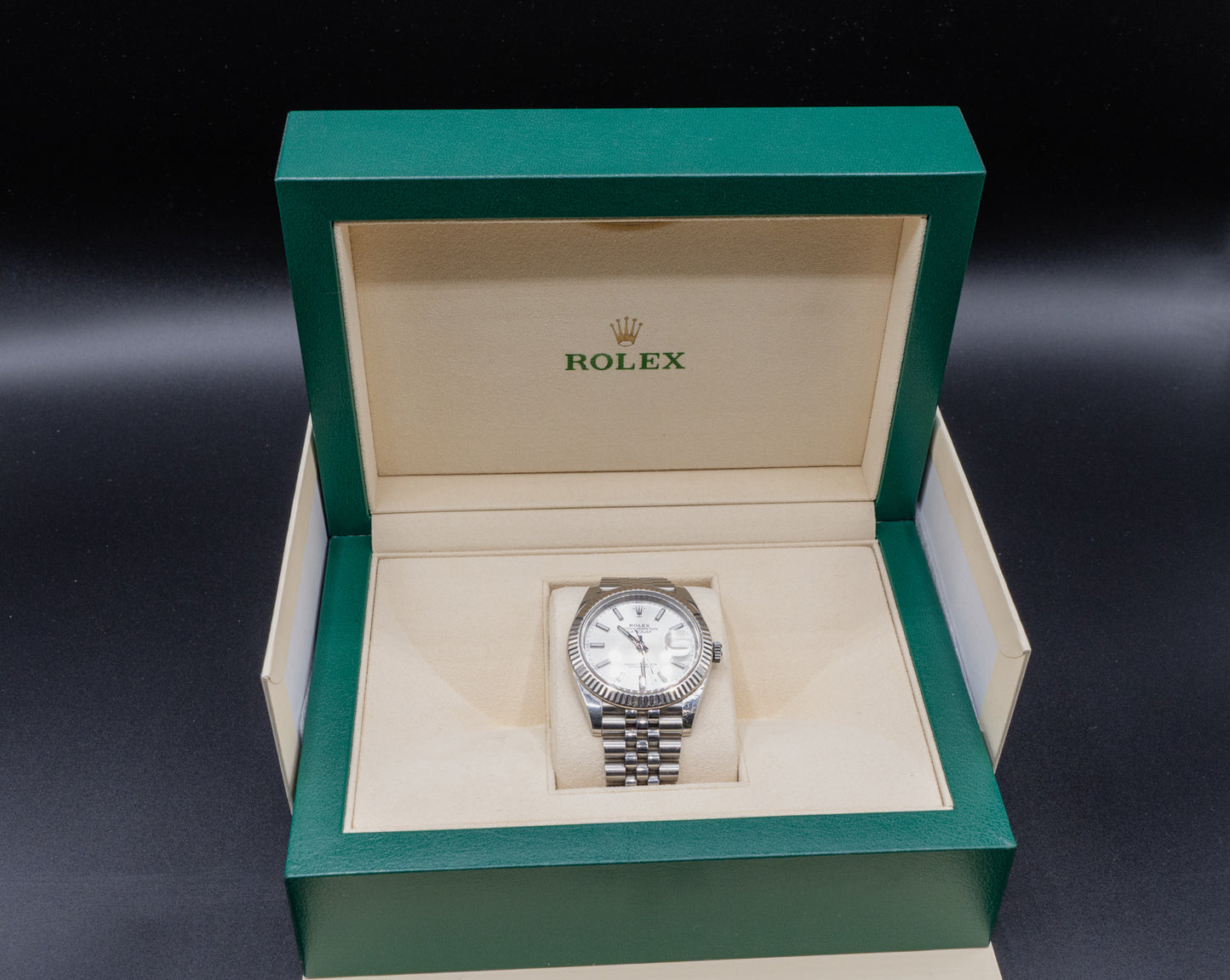 Rolex Datejust 41 mit silbernem Zifferblatt und Jubilee Band