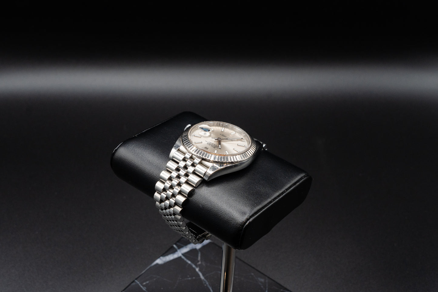 Rolex Datejust 41 mit silbernem Zifferblatt und Jubilee Band