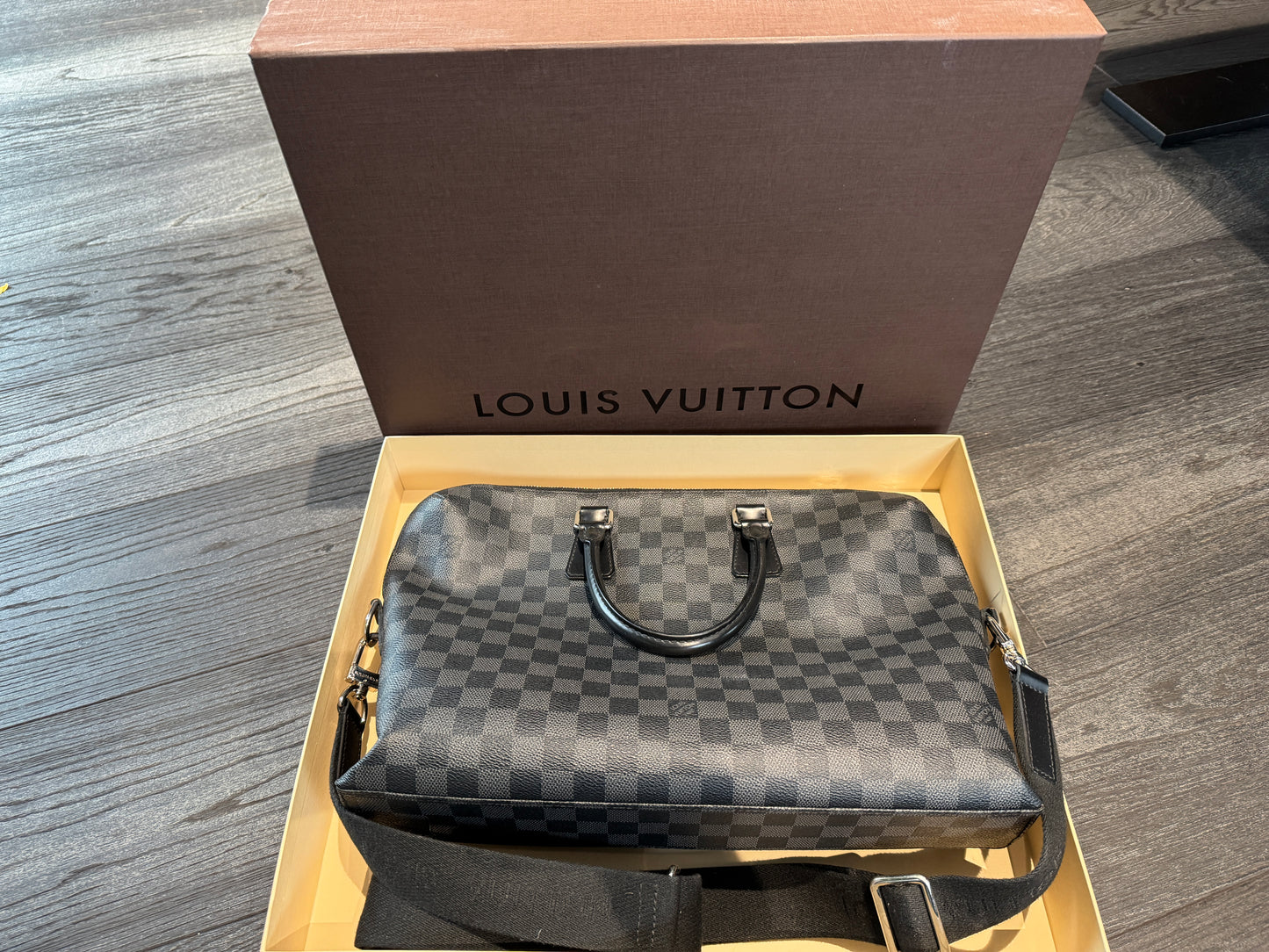 Louis Vuitton Porte Documents Jour