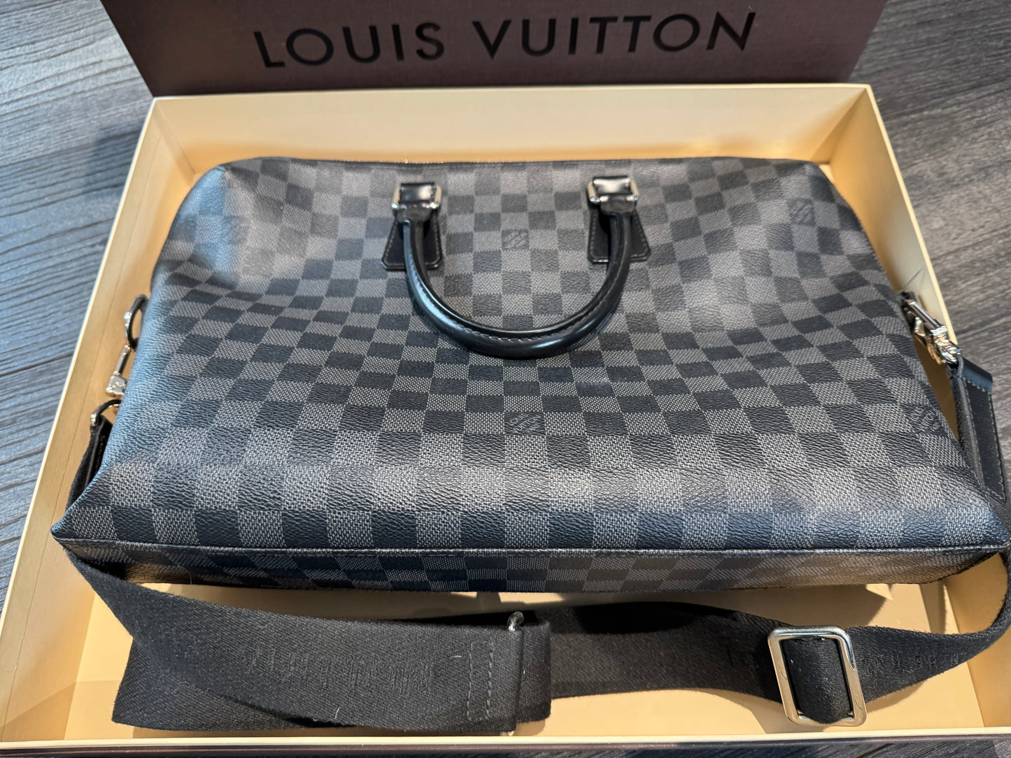 Louis Vuitton Porte Documents Jour