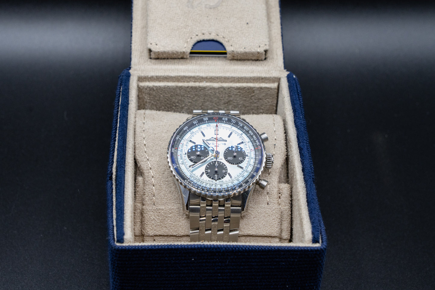 Breitling Navitimer B01 Chronograph 43 Zifferblatt Eisblau