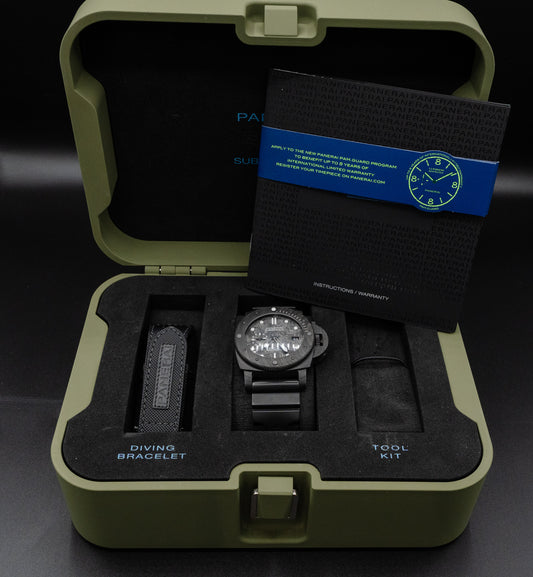 Panerai Submersible Marina Militare Carbotech  (PAM00979)